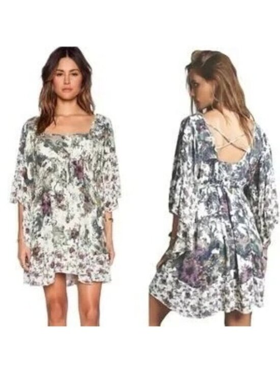 Free People Dresses & Skirts - Free People Heart of Gold Ivory Floral Babydoll Mini Dress